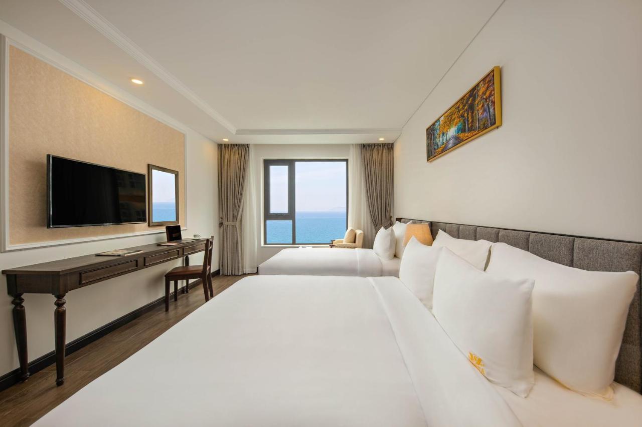 Santa Luxury