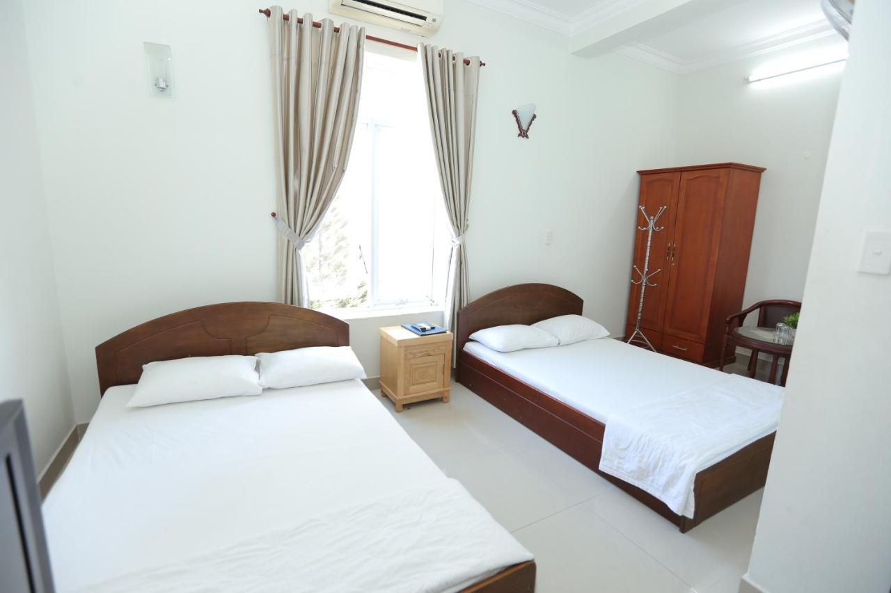 Son Ha Hotel