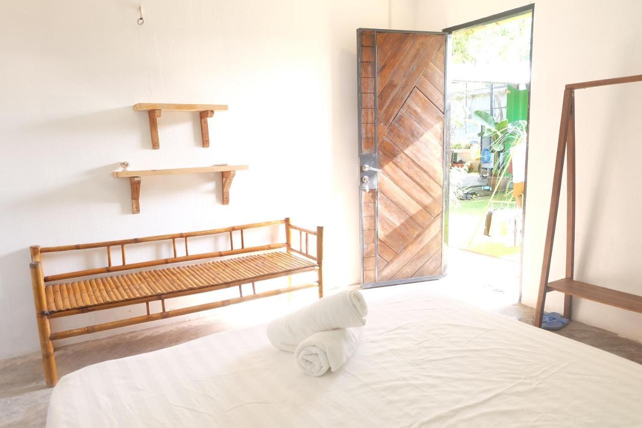 Hostel Lana Land *