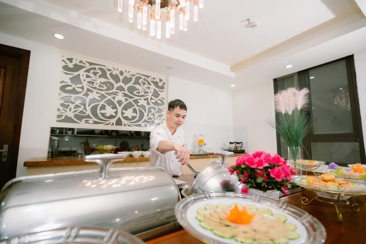 Royal Charm Hotel Da Nang