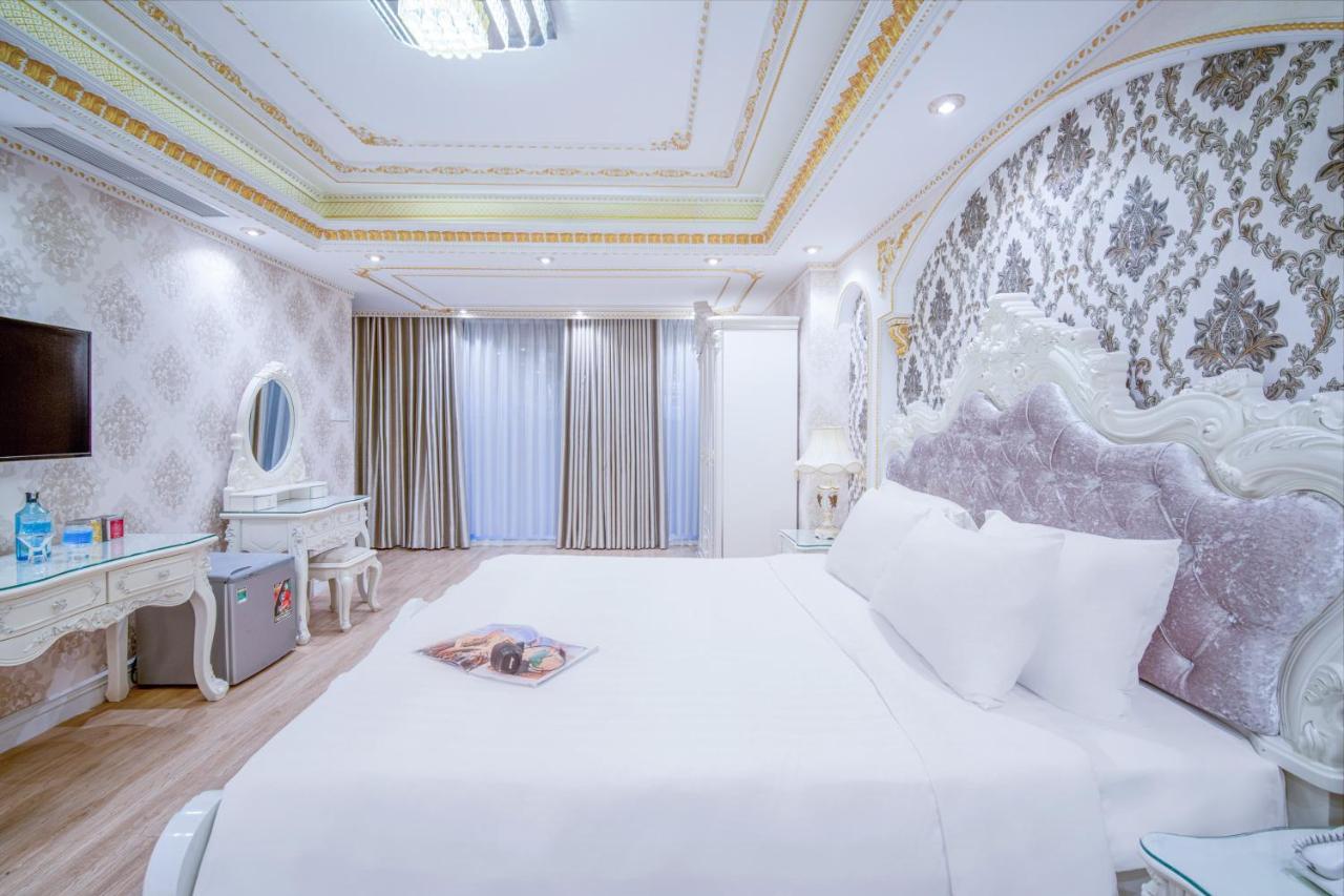 Hotel Royal By Thg Đà Nẵng