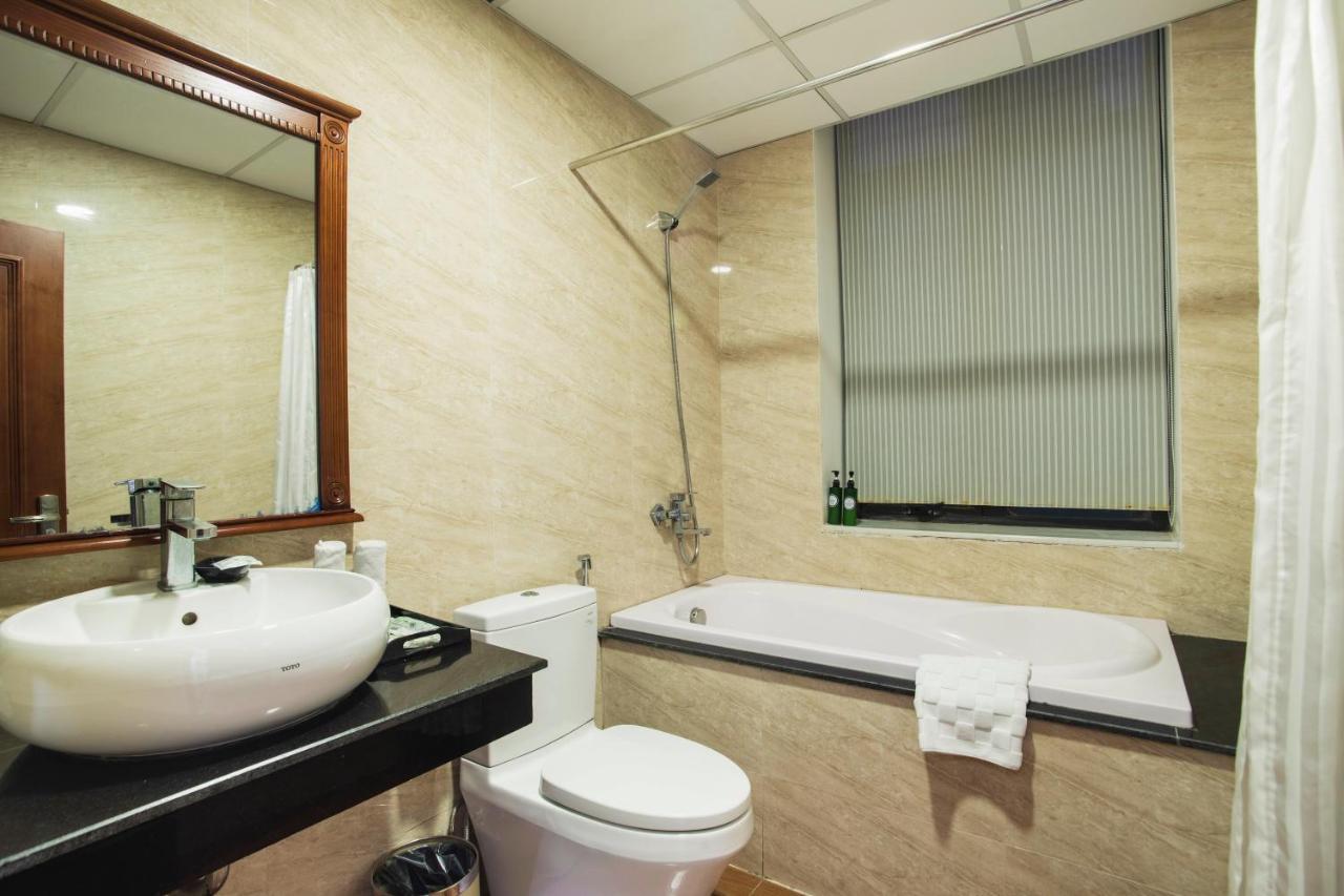 Western Hotel 4*