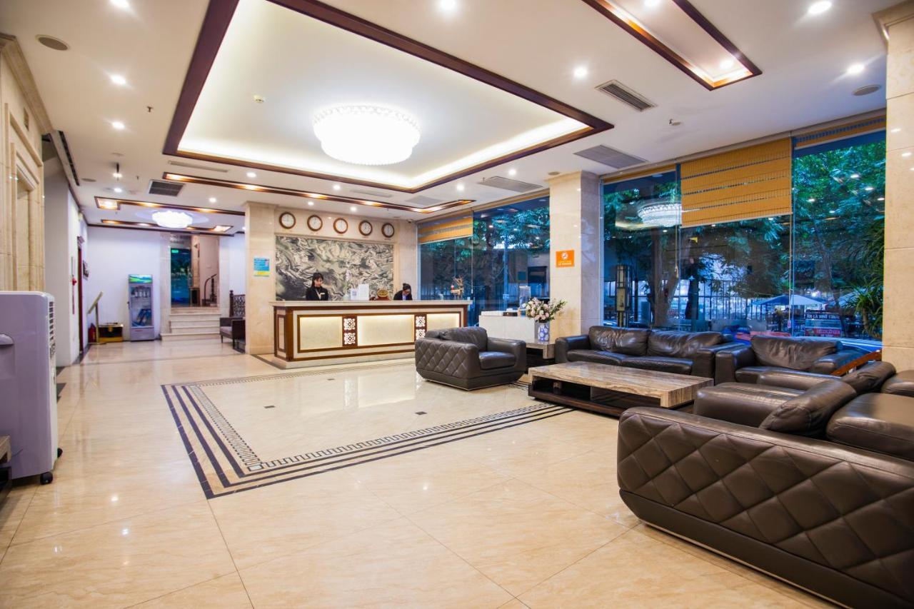 Western Hotel 4*