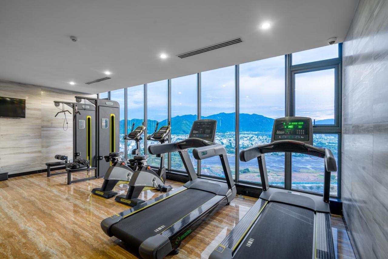 Emerald Bay & Nha Trang