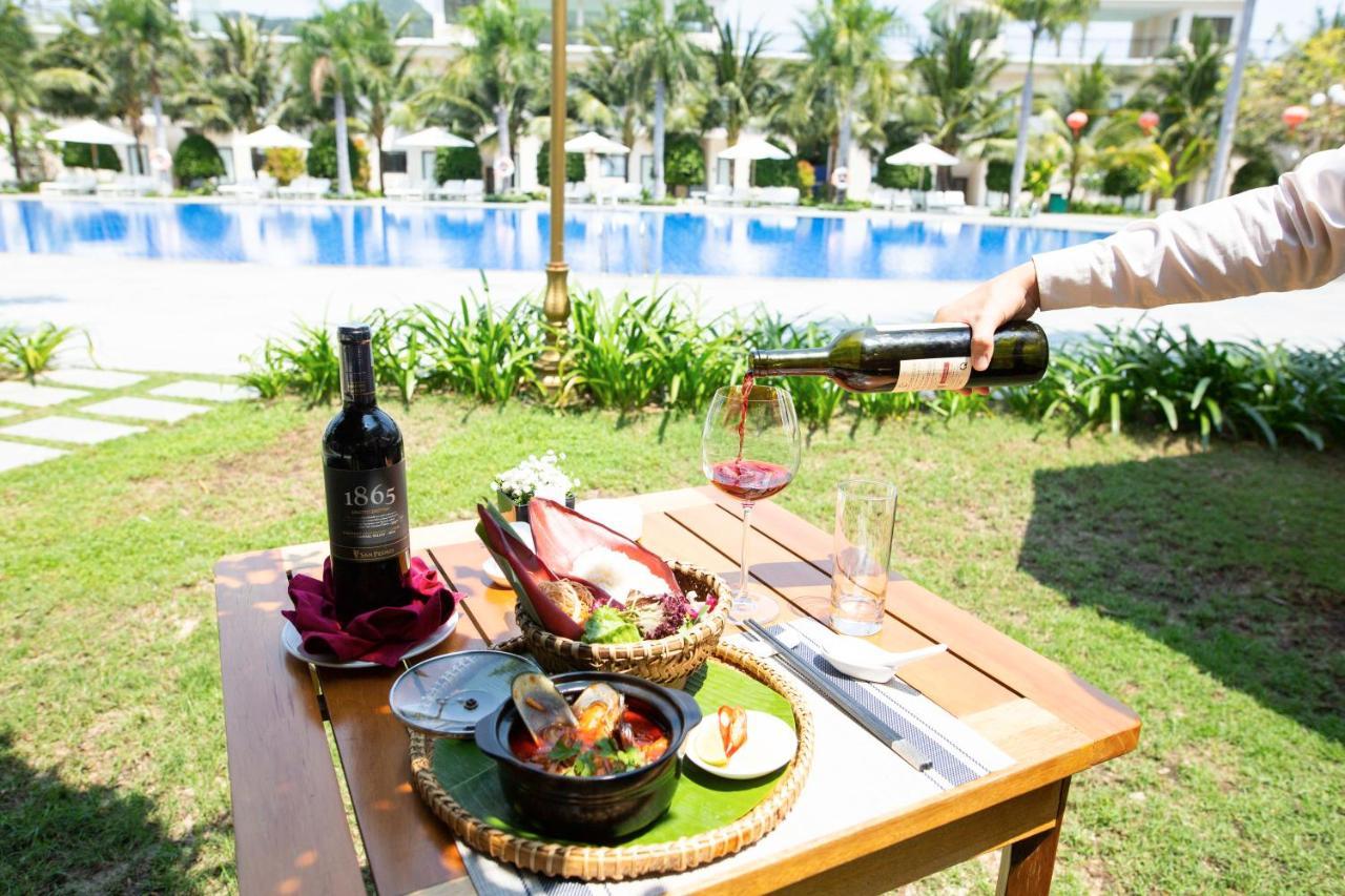 Diamond Bay Condotel 5* Nha Trang