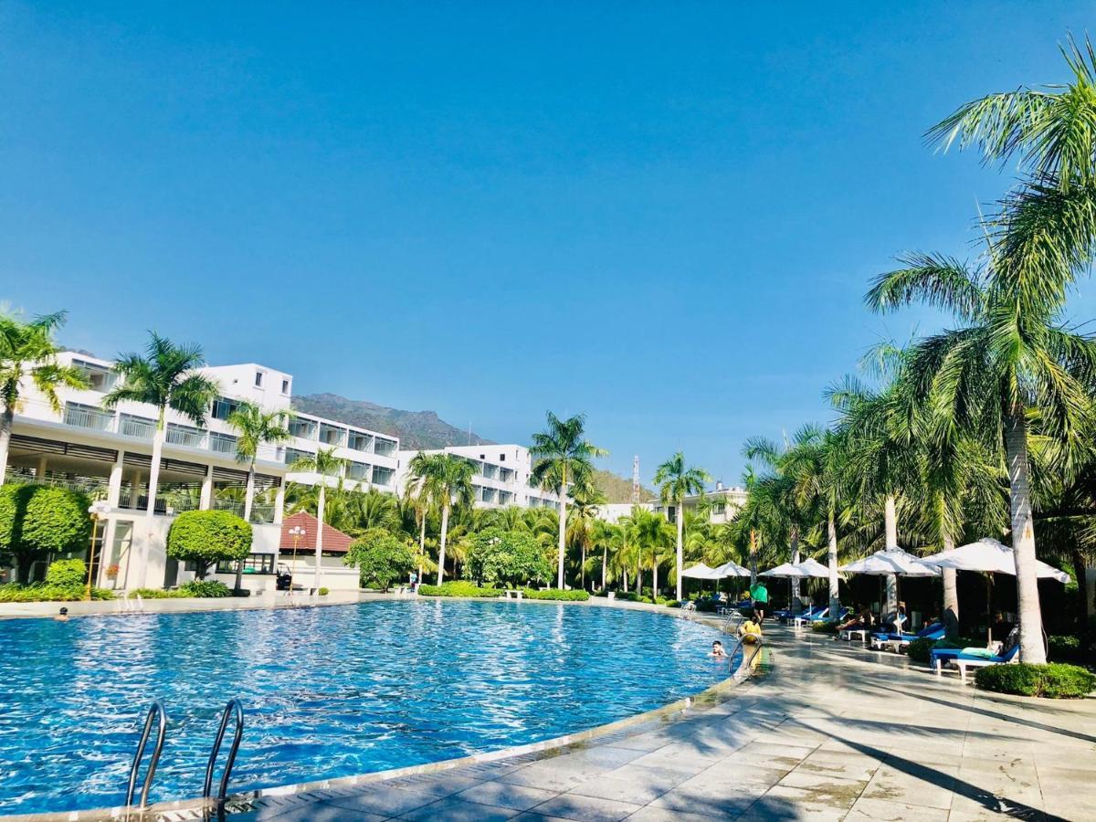 Diamond Bay Condotel 5* Nha Trang