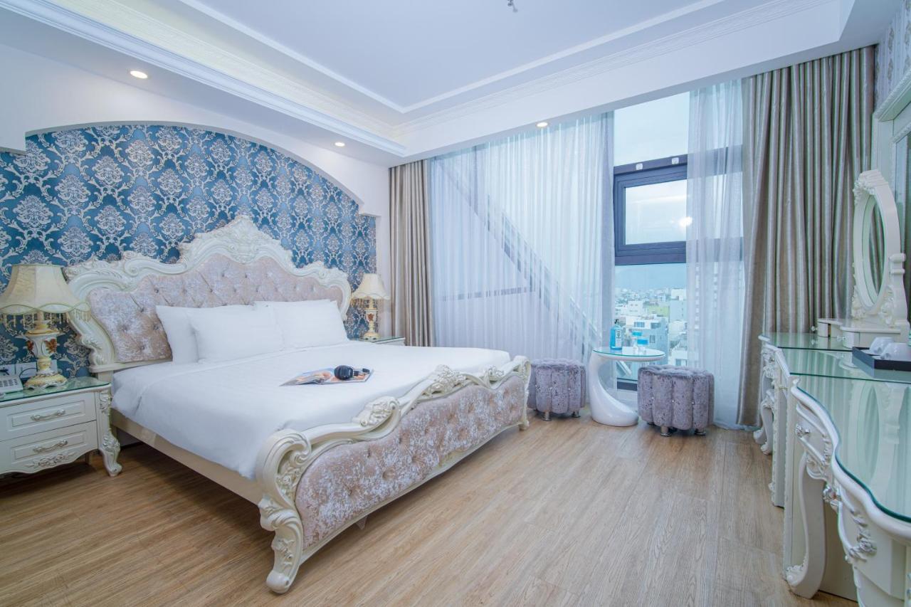 Hotel Royal By Thg Đà Nẵng