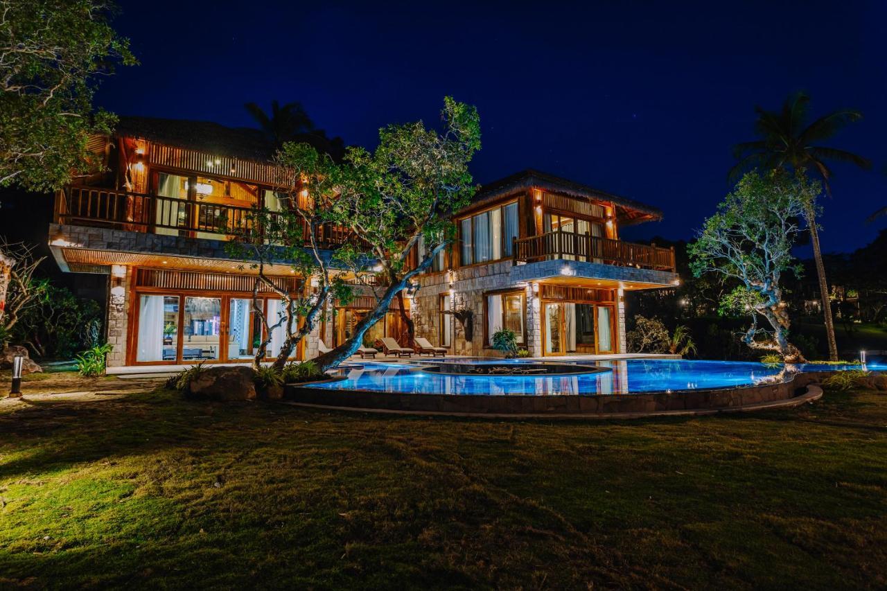 Resort Ocean Bay &