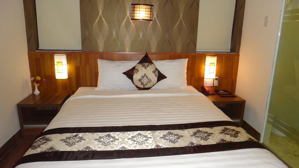 Minh Nhat Hotel 2*