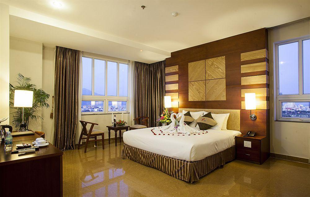 Vian Hotel Da Nang