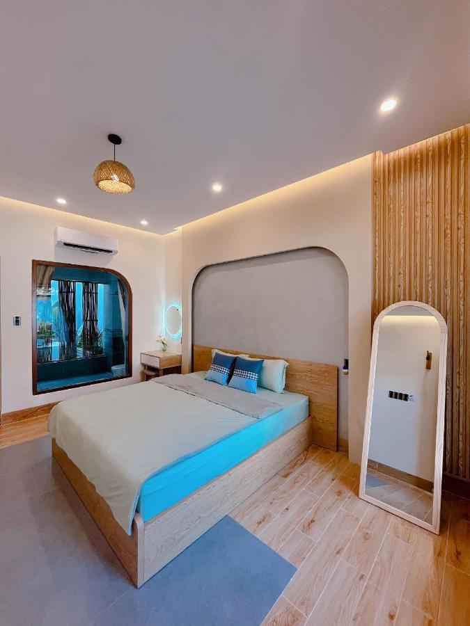 Sea House And