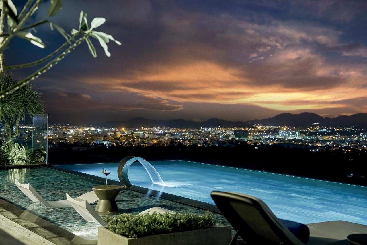 December Hotel