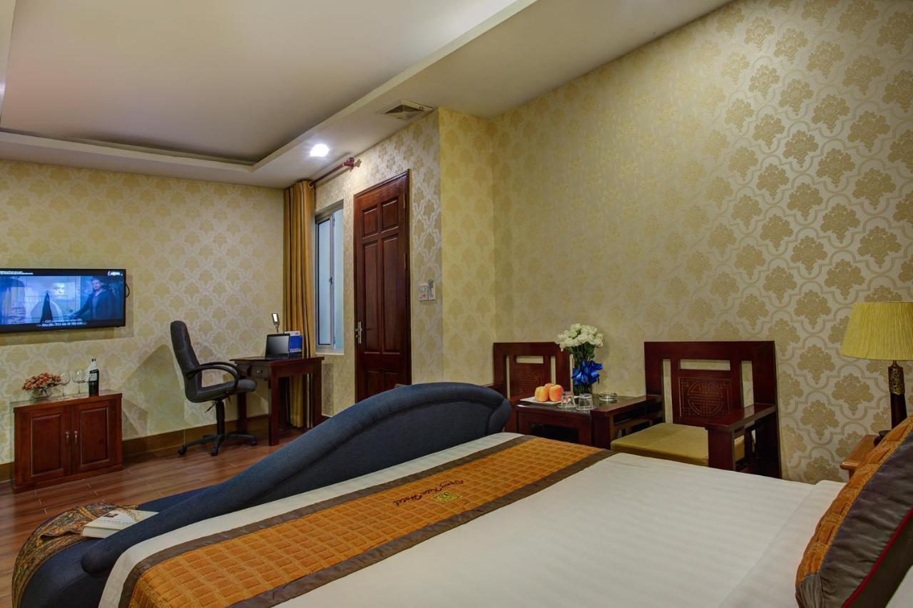 Vong Xua Boutique Hanoi