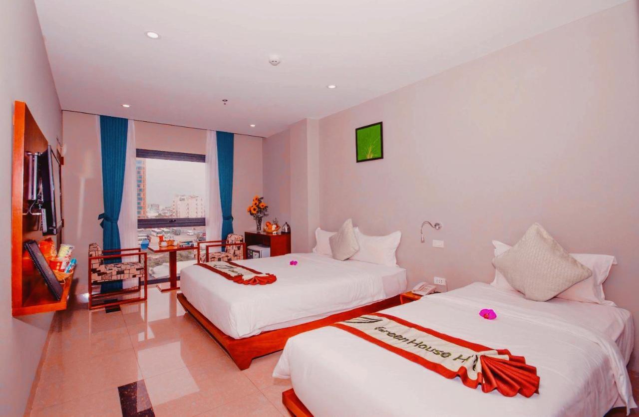 House Hotel