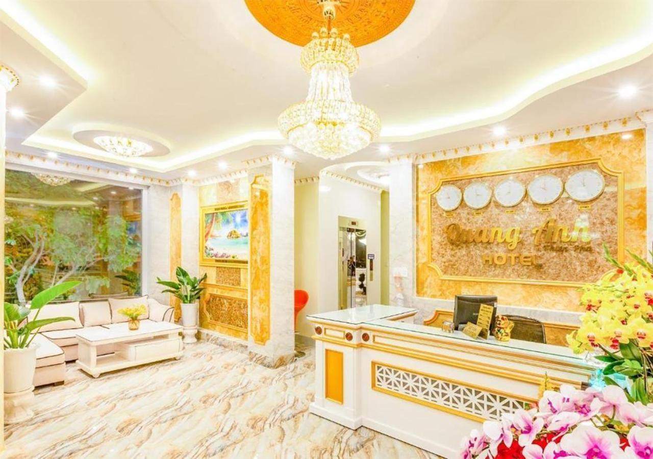 Hotel Quang Anh By The Moment