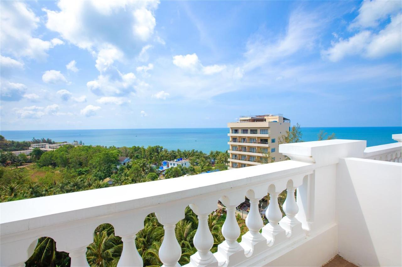 Hotel Night Sea 4*