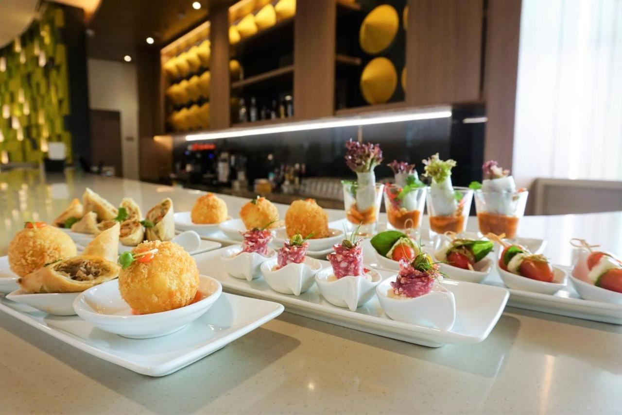 & Saigon Airport By Ihg Ho Chi Minh City