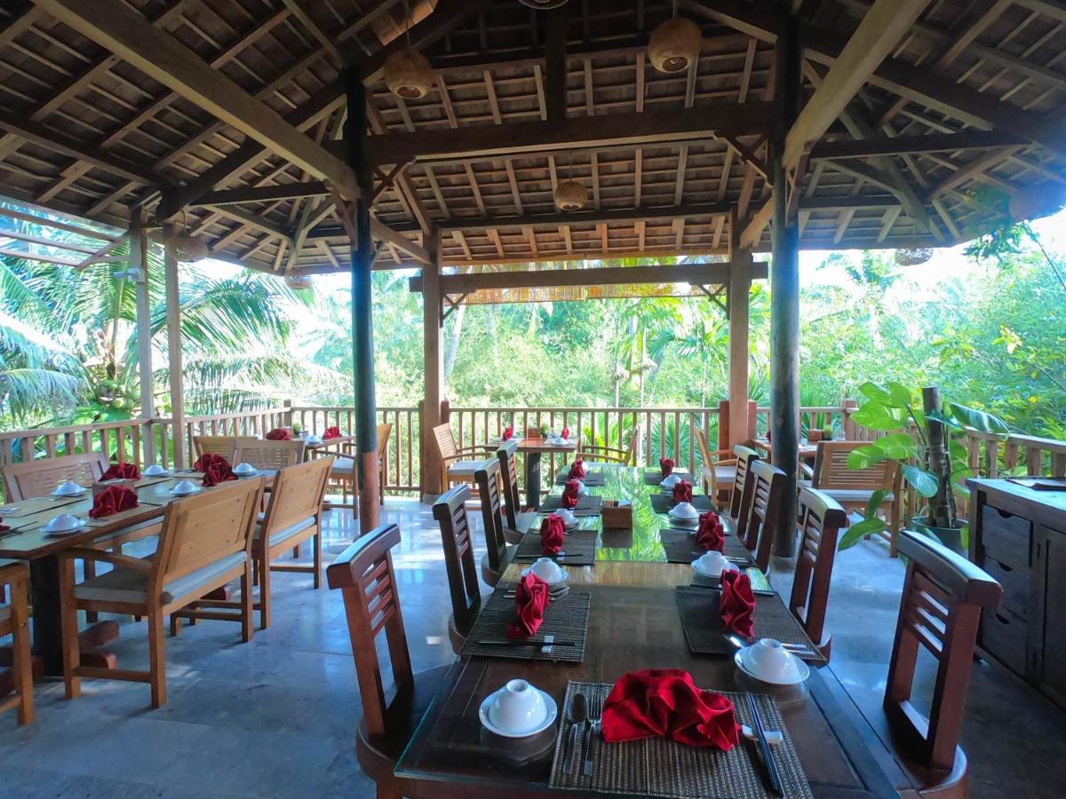 The Trang Bed & Breakfast