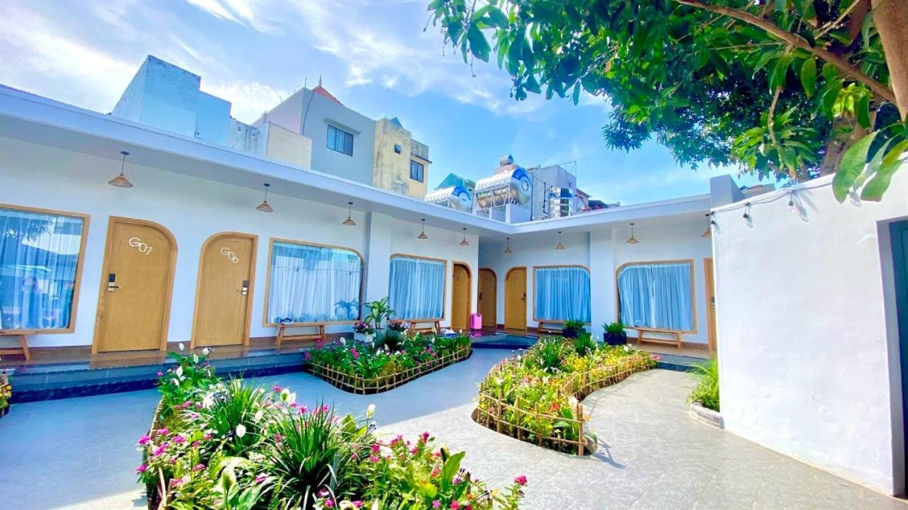 Sea House And