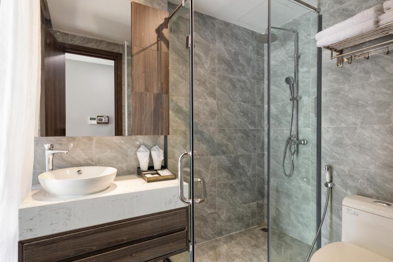 Ivy Hotel