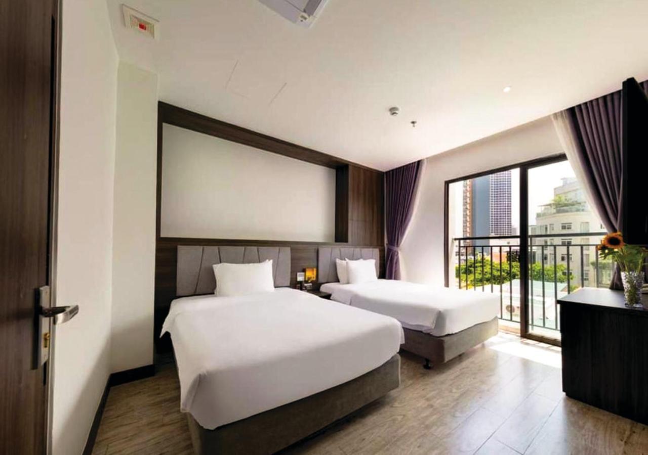 Ivy Hotel 4*