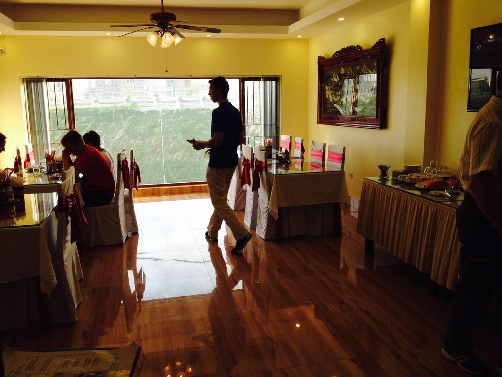 Viet Village