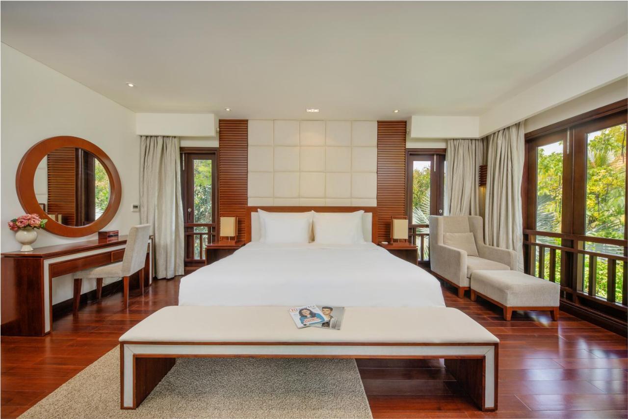 Luxurious *