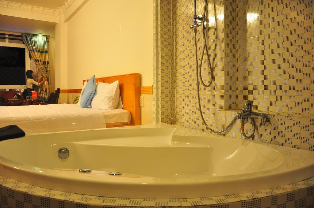Hotel Anh Dao 2*