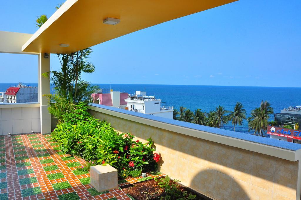 Anh Dao Hotel 2*