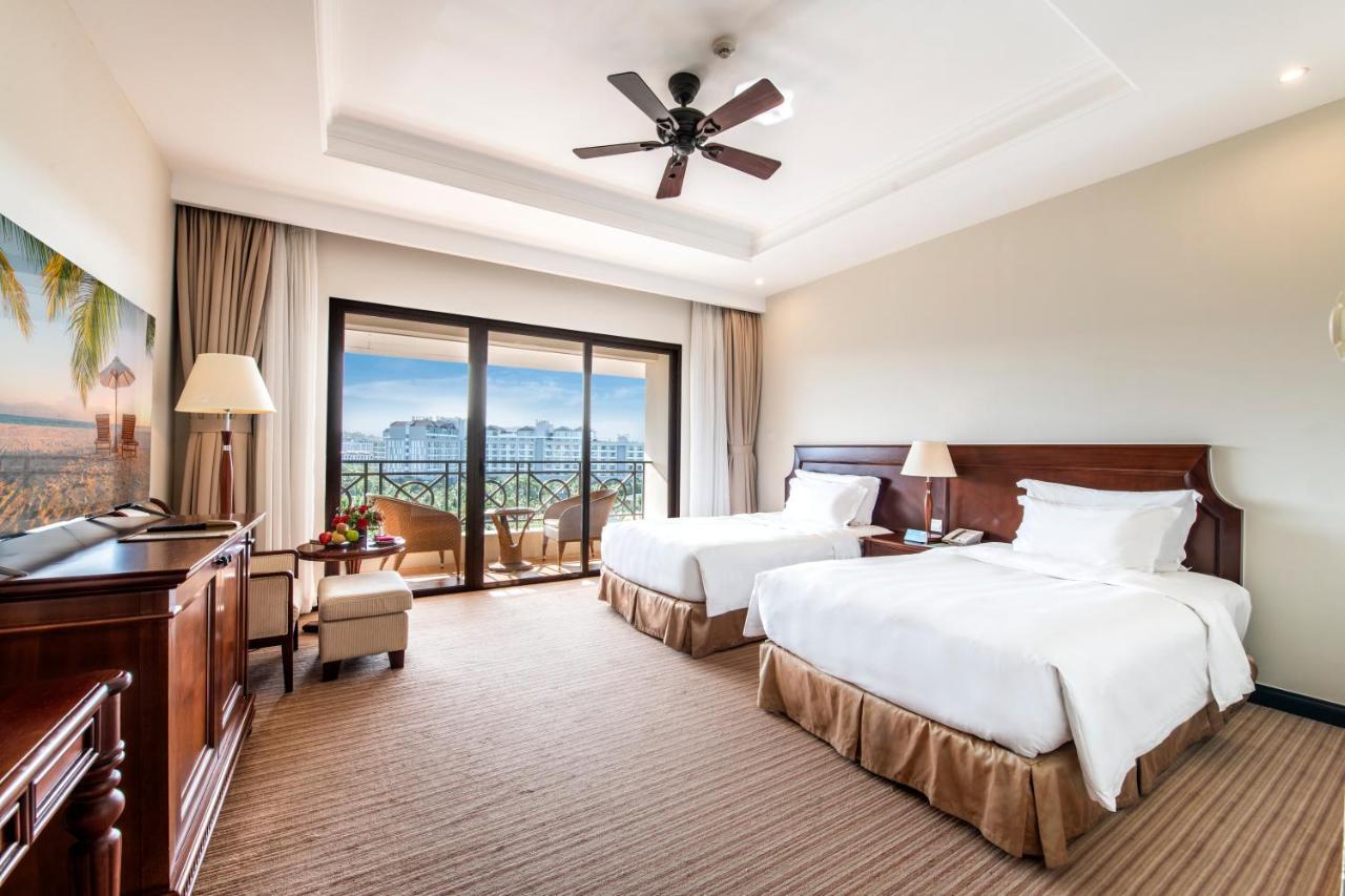 Resort Vinpearl & 5*