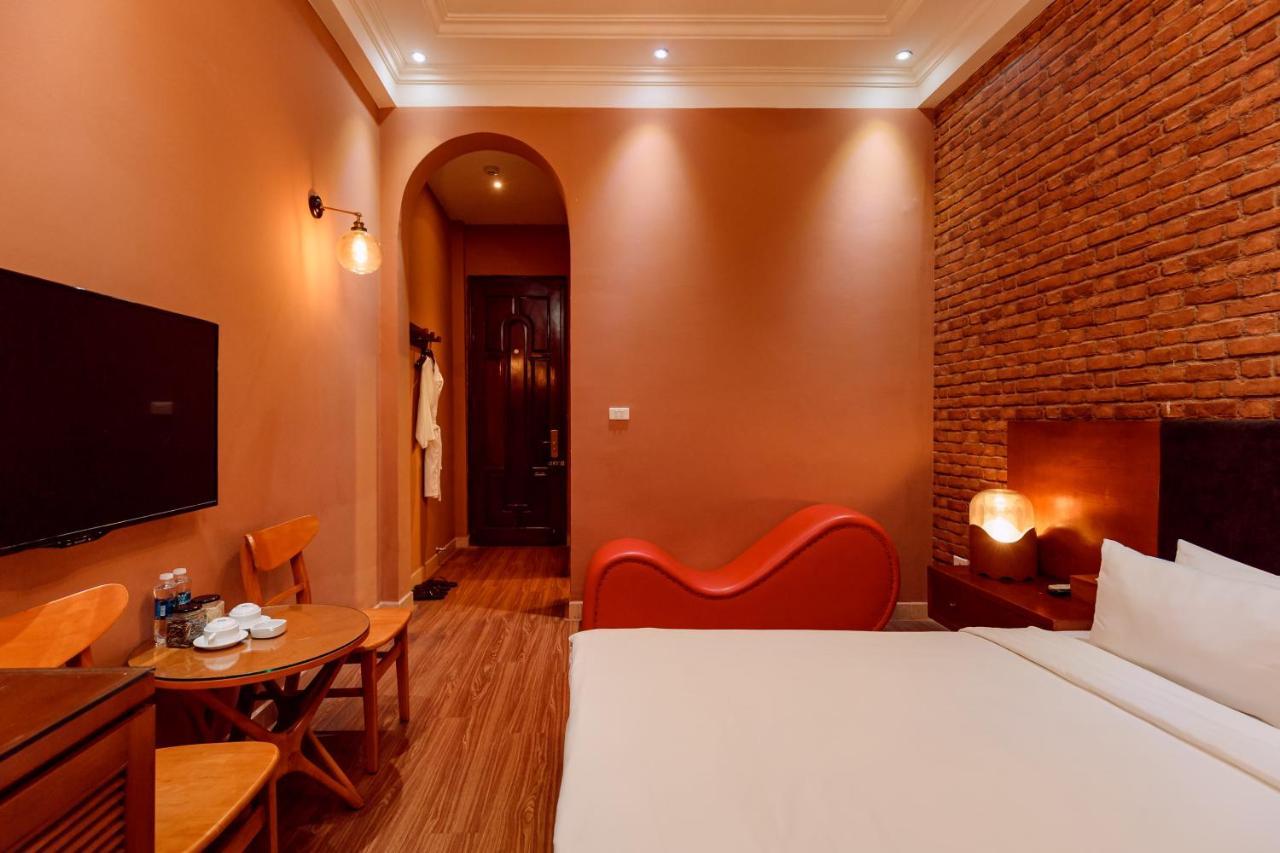 Super Oyo Capital O 1173 Le Grand - The Ruby Hanoi