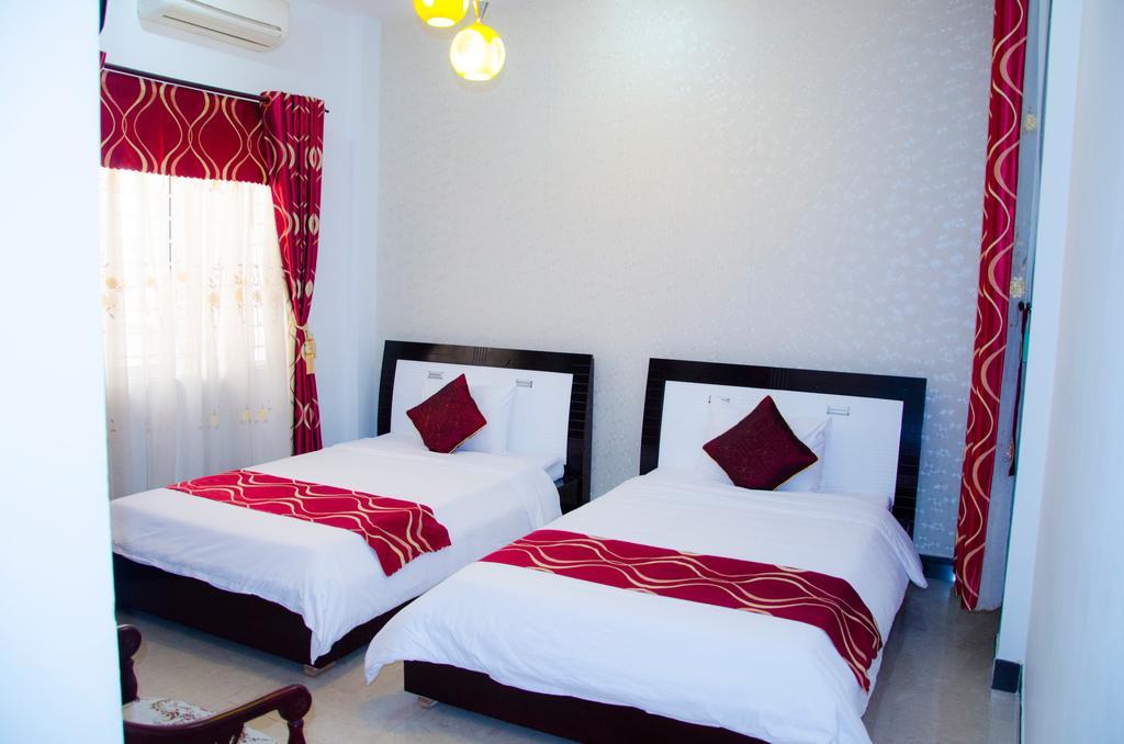Salina Hotel *