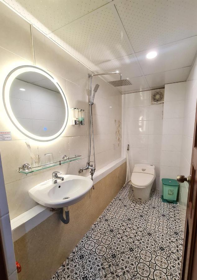 Quan Quan Hotel