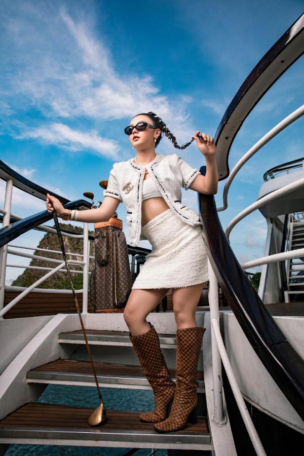 Scarlet Pearl Cruises - Wonder On Lan Ha Bay 5*