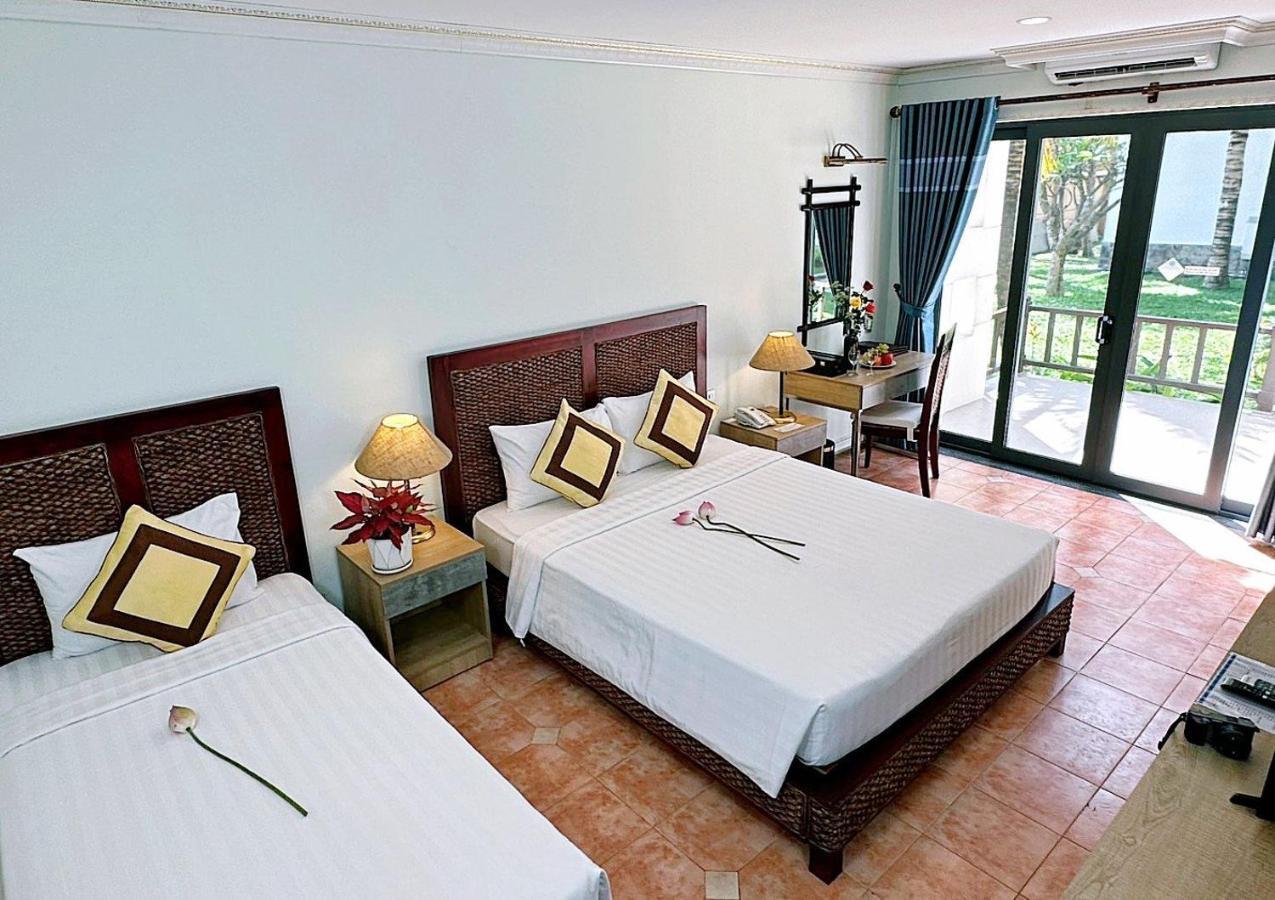 Resort Lotus & 4*
