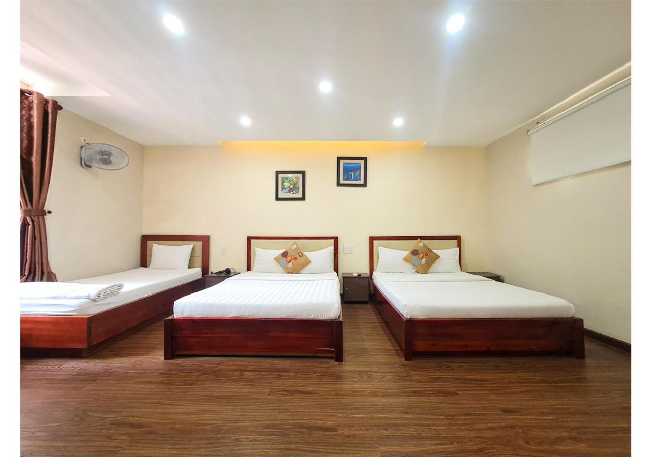 Quan Quan Hotel 2*