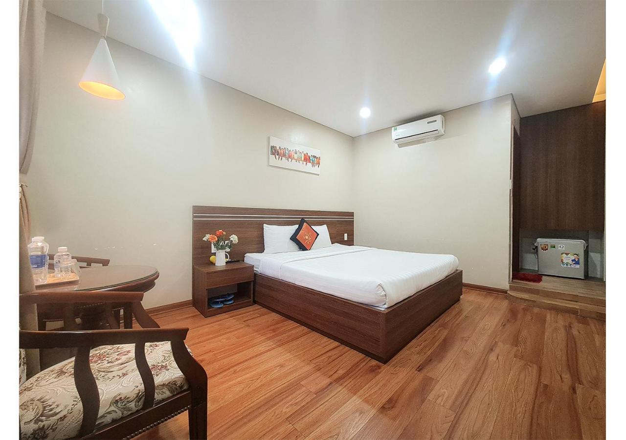 Quan Quan Hotel 2*