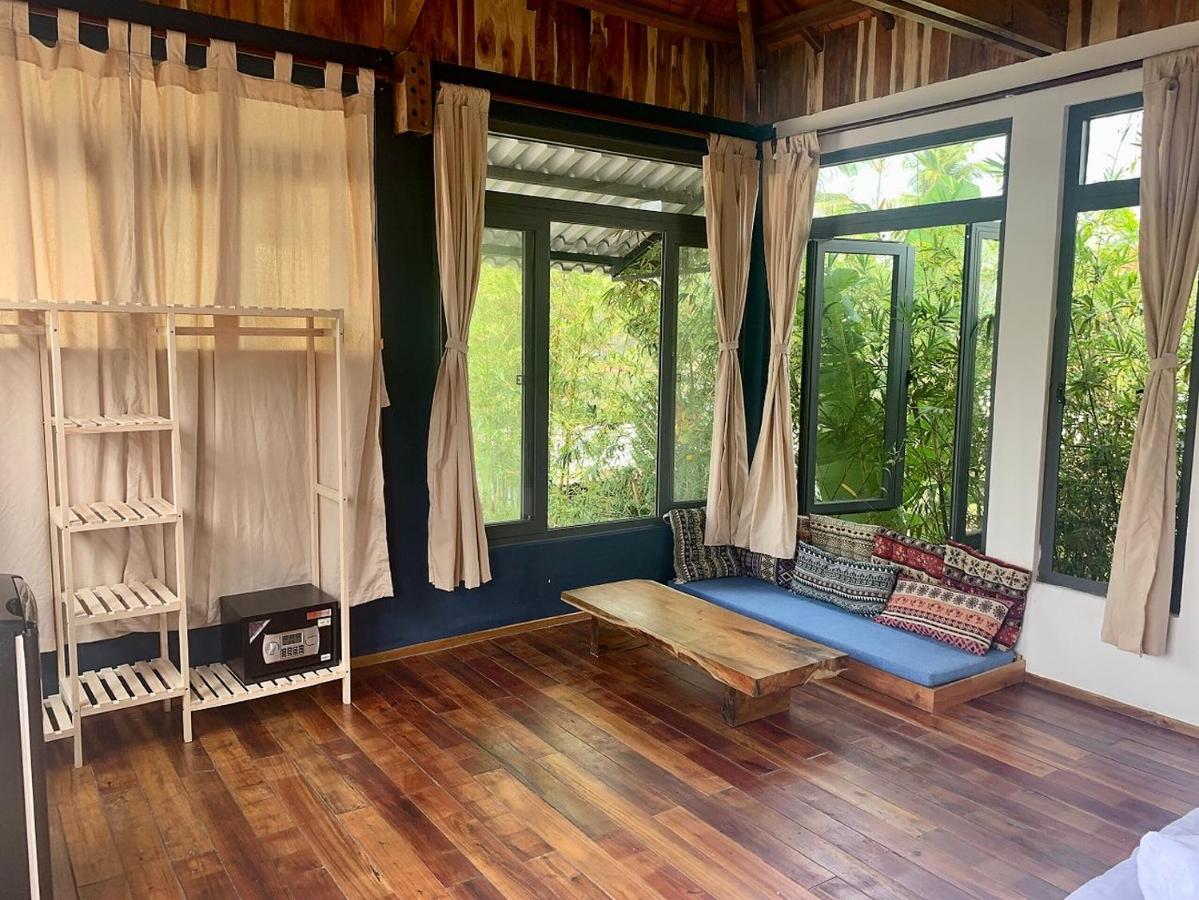 Eco Lagoon Guest house *