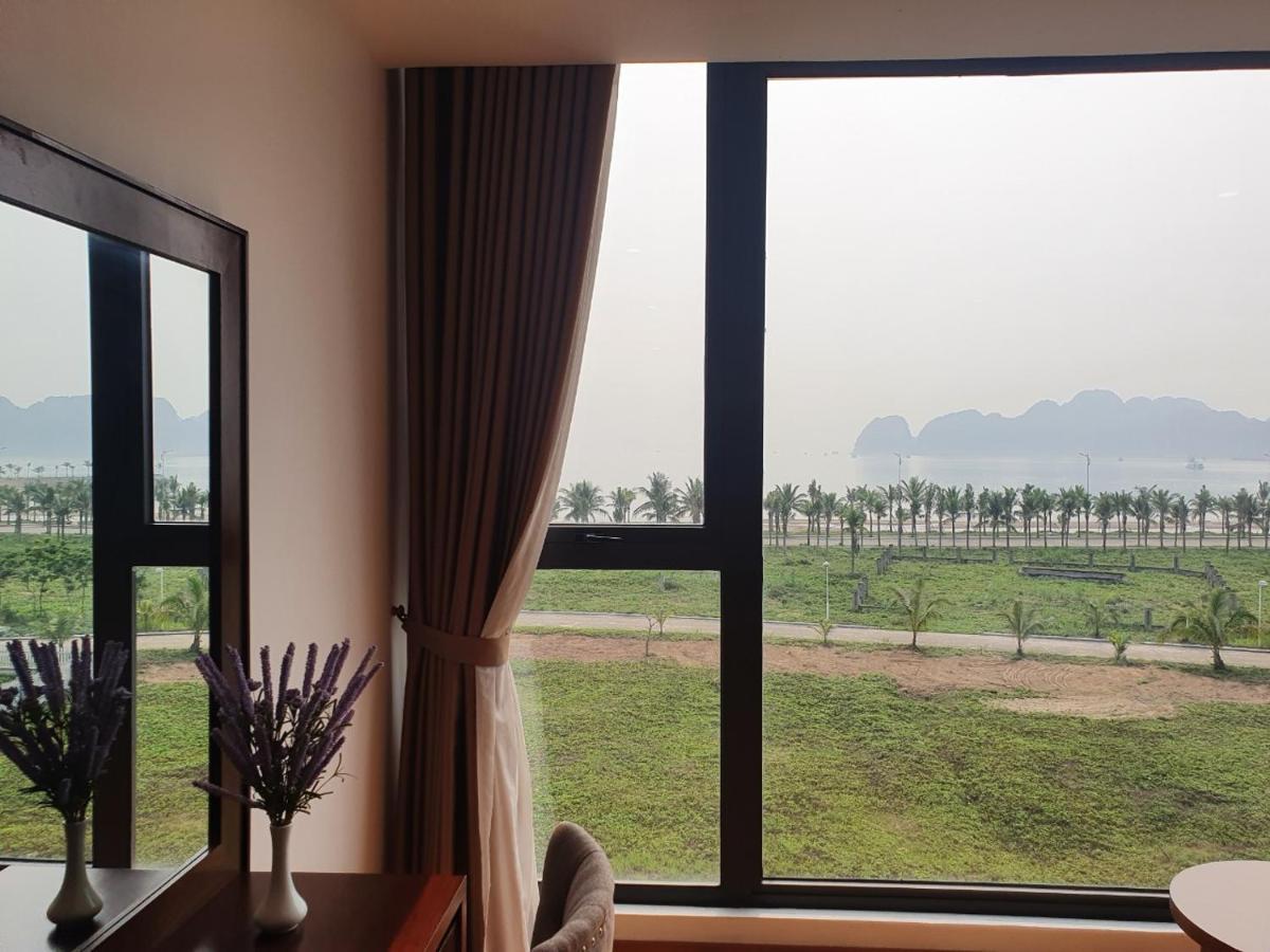 Golden Palm Halong 3*