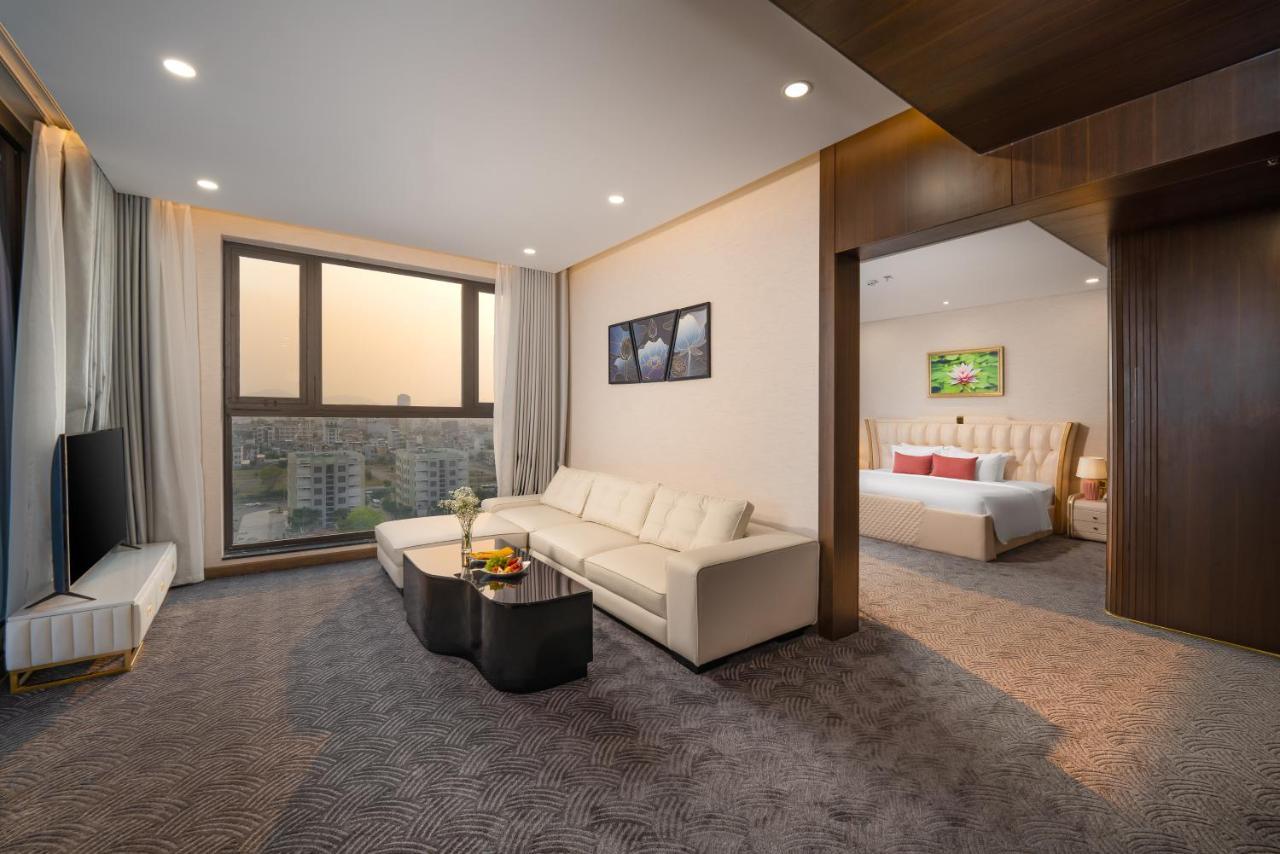 Hotel Golden Lotus Grand - Panoramic Rooftop Bar & Daily Afternoon Tea Da Nang