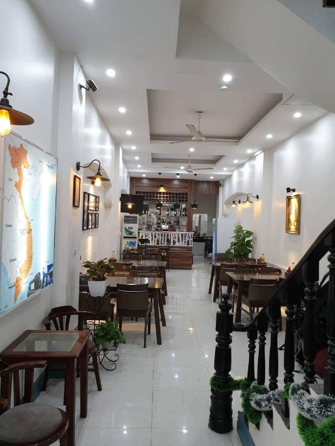 Eastern Gate & * Hanoi