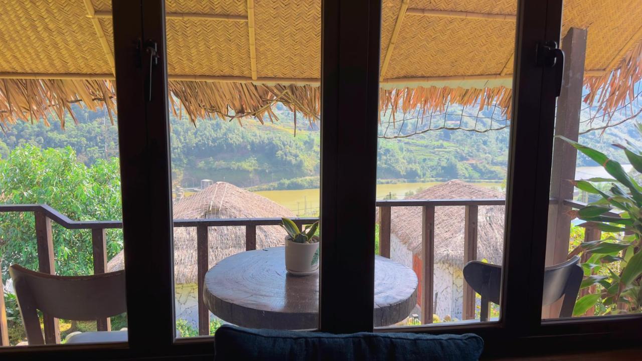 Lodge Eco & *