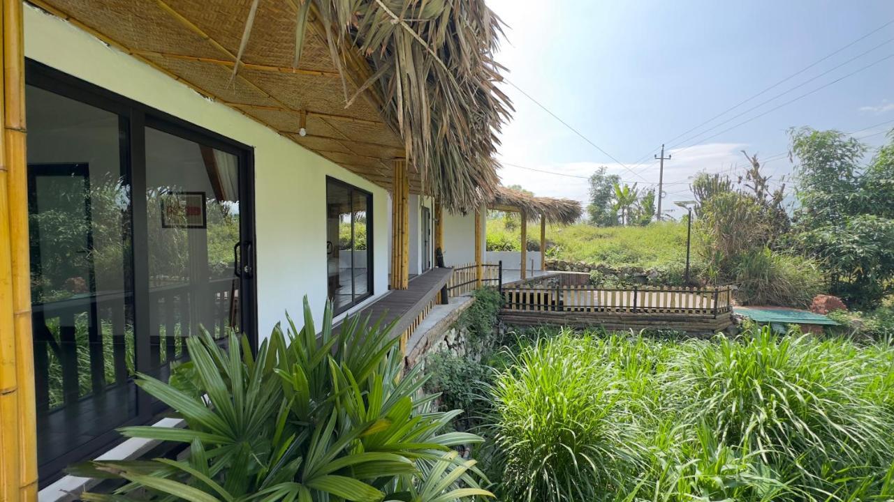 Lodge Eco & *