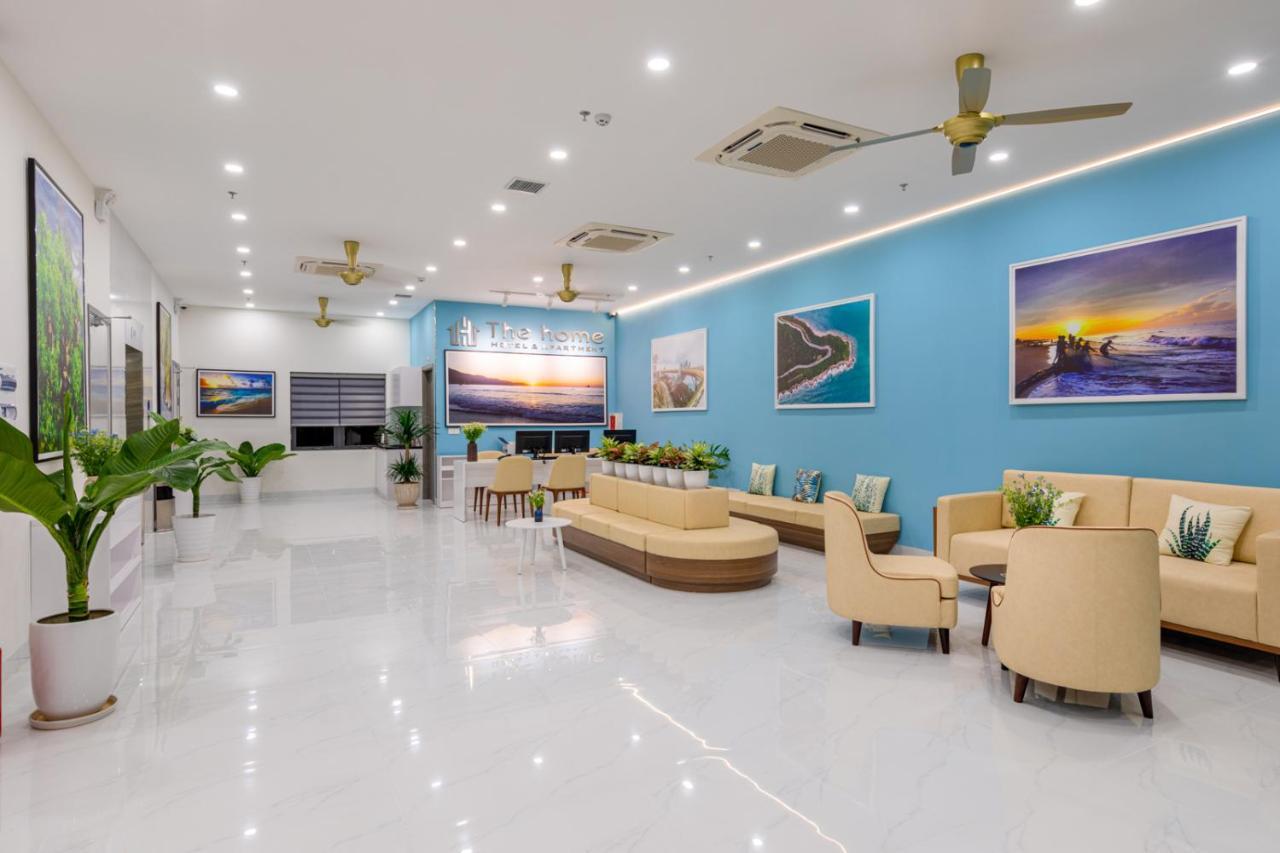 Aparthotel The &
