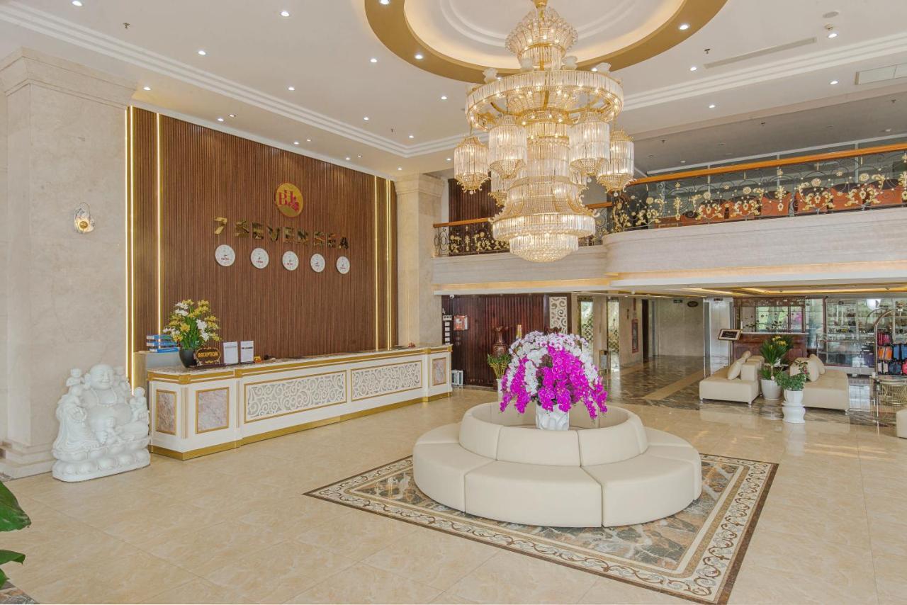 7 Seven Sea Hotel 4*
