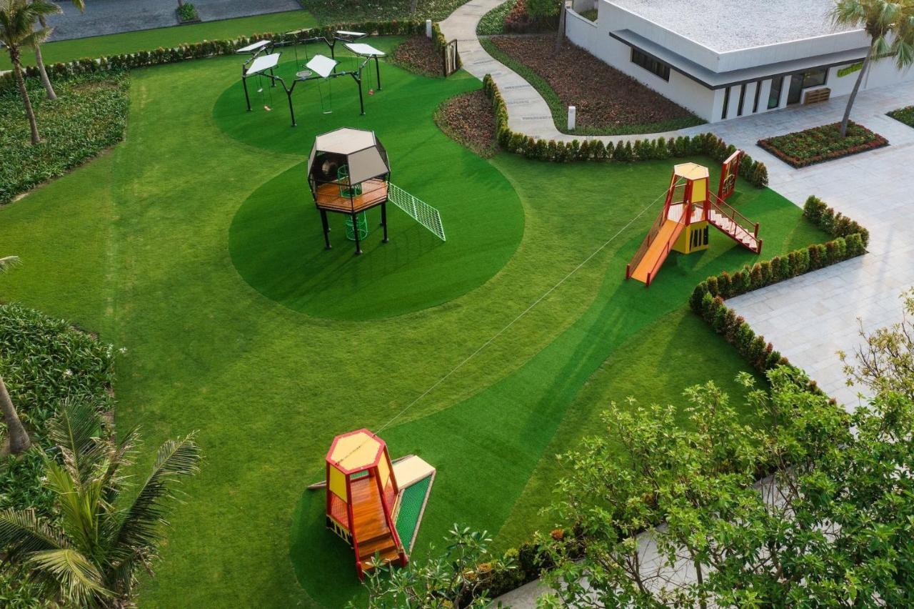 Hyatt Regency And Resort