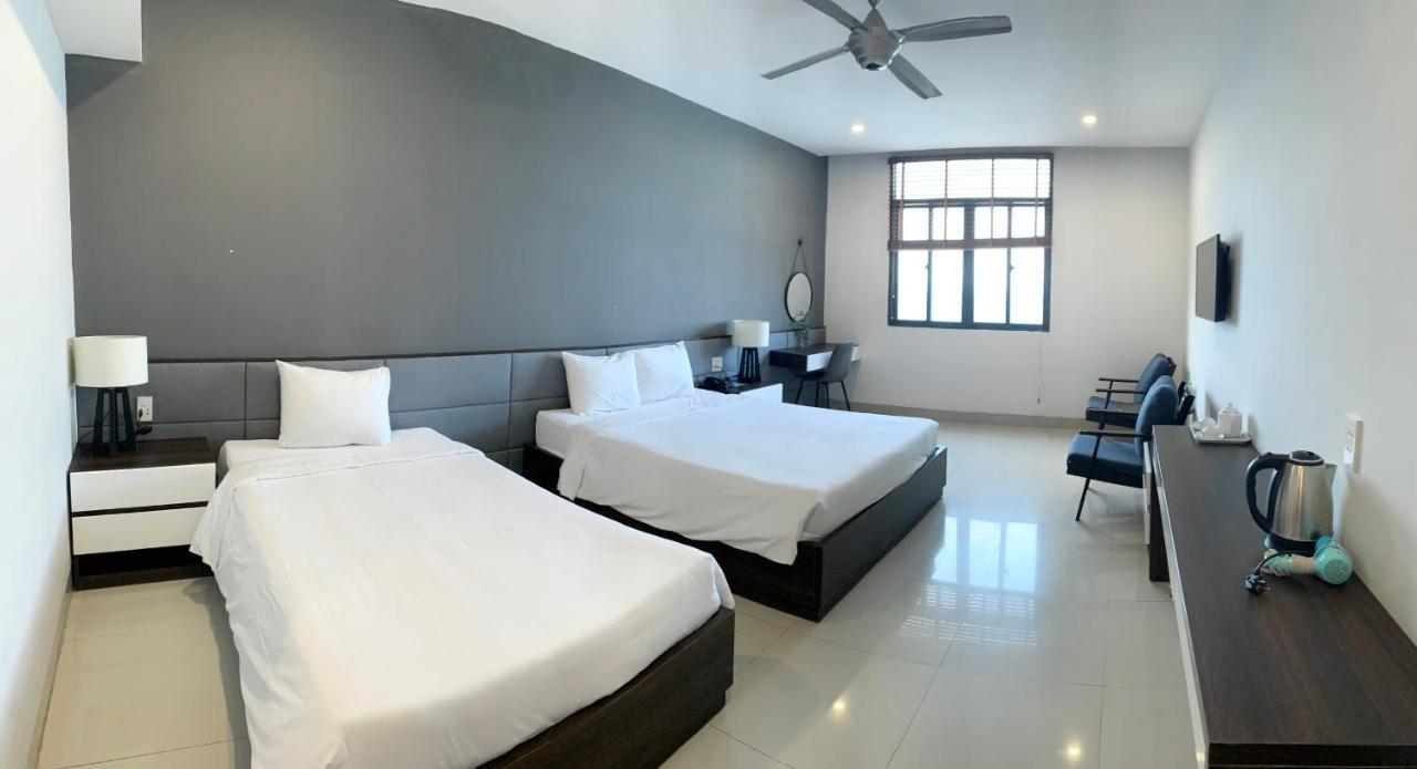 My Khe 2 Seafront Hotel Da Nang