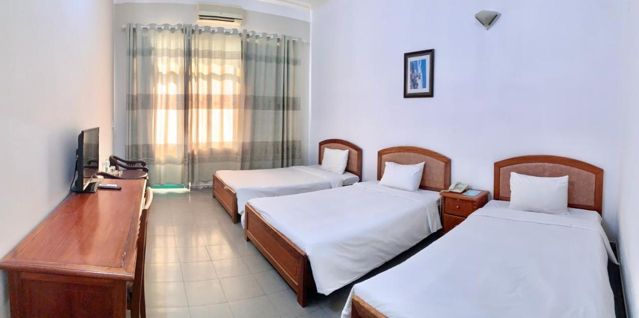 My Khe 2 Seafront Hotel Da Nang