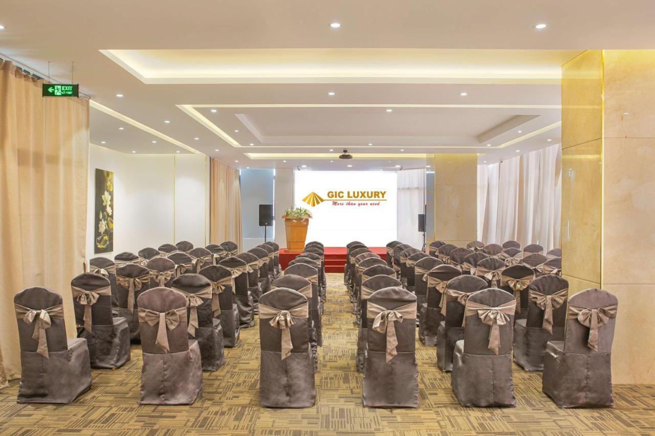 G8 Luxury And Hotel