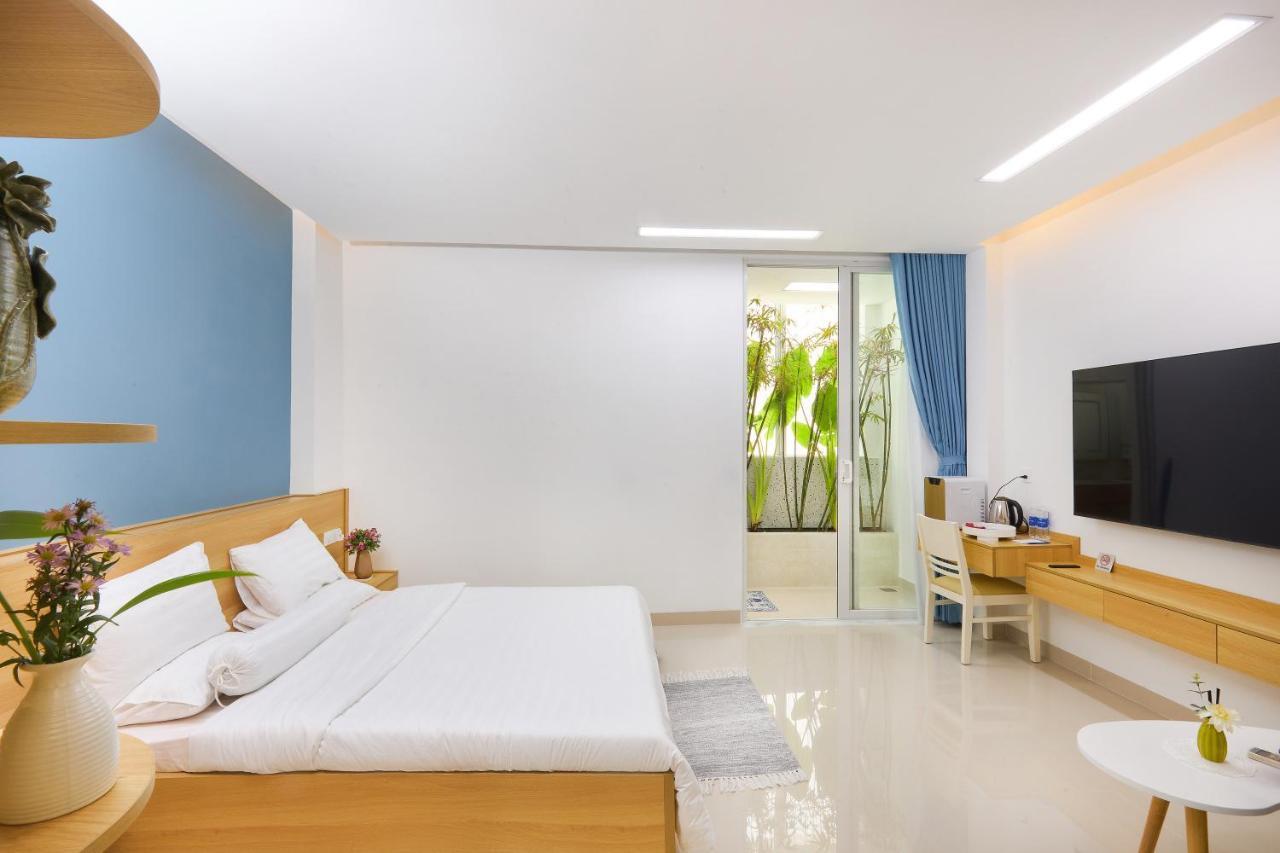 Truc Homestay *